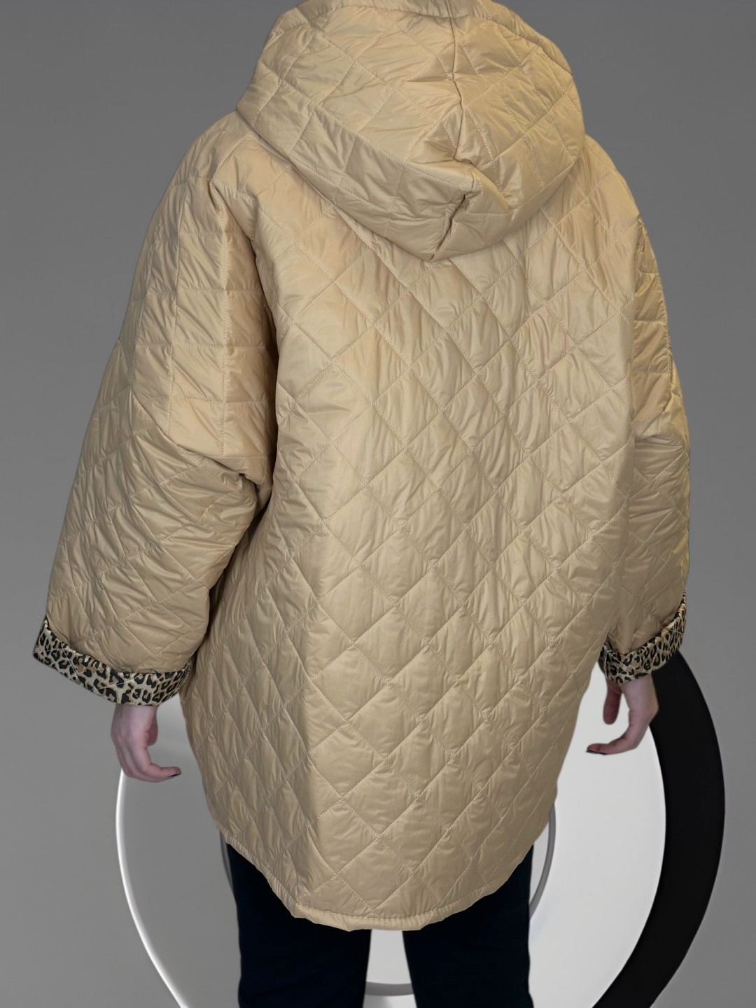 Μπουφάν Ελαφρύ με Εντυπωσιακή Λεοπάρ Φόδρα