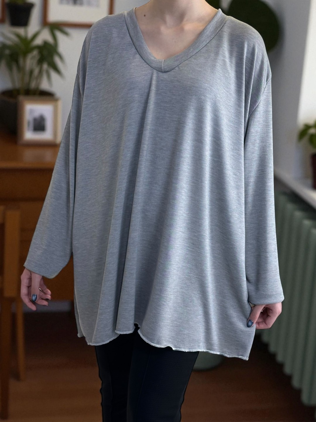 Μπλούζα Ελαστική με V για Καθημερινή Κομψότητα