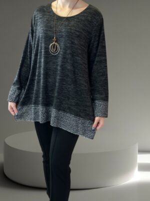 Μπλούζα με Decor Necklace<br/><small class="dmm_sku">Κωδικός προϊόντος: 8710-μαυρο</small>