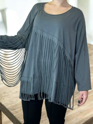 Γυναικεία μπλούζα με σκισίματα μοντέρνου στυλ