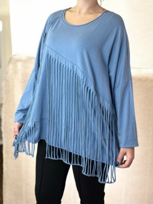 Γυναικεία μπλούζα με σκισίματα μοντέρνου στυλ