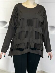 Στυλάτη μπλούζα με τετράγωνα cut-out