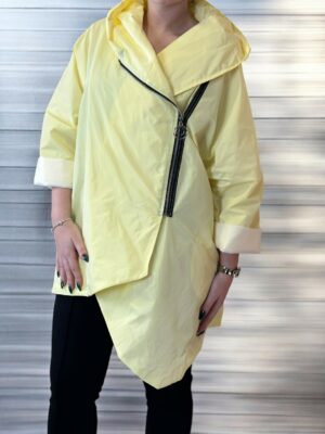 Γυναικεία ασύμμετρη καπαρντίνα μεταβατικής εποχής