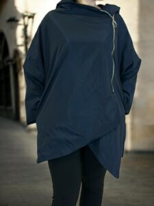 Γυναικεία ασύμμετρη καπαρντίνα μεταβατικής εποχής