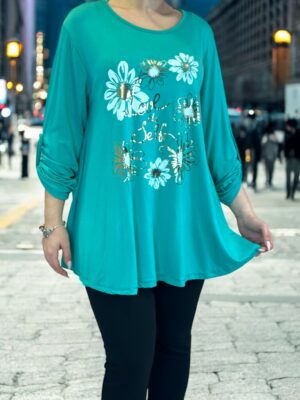 Άνετη μπλούζα με floral σχέδιο