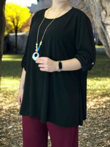 Sophisticated μπλούζα με  κόσμημα