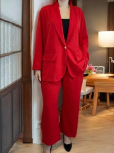 Άνετο κοστούμι από ελαστικό κρεπ ύφασμα