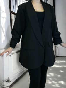 Fashion σακάκι με ιδιαίτερο σχεδιασμό στο μανίκι