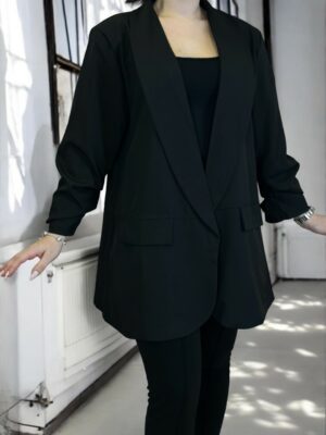 Fashion σακάκι με ιδιαίτερο σχεδιασμό στο μανίκι