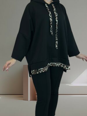 Το φούτερ με leopard πινελιά που ξεχωρίζει