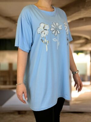 Κοντομάνικη μπλούζα με λουλουδάτο τύπωμα