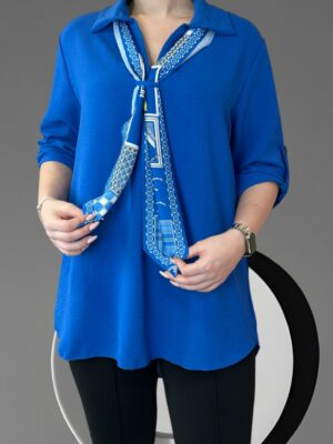 Το πουκάμισο με scarf που απογειώνει το look