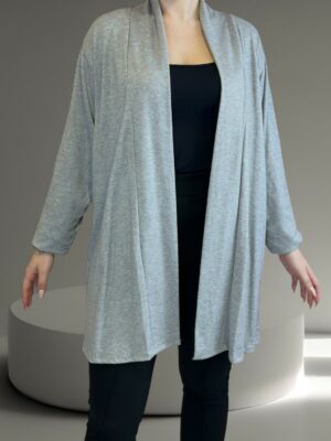 Ελαφριά πλεκτή ζακέτα για καθημερινές εμφανίσεις