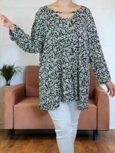 Μπλούζα βισκόζης με ενσωματωμένο διακοσμητικό αξεσουάρ