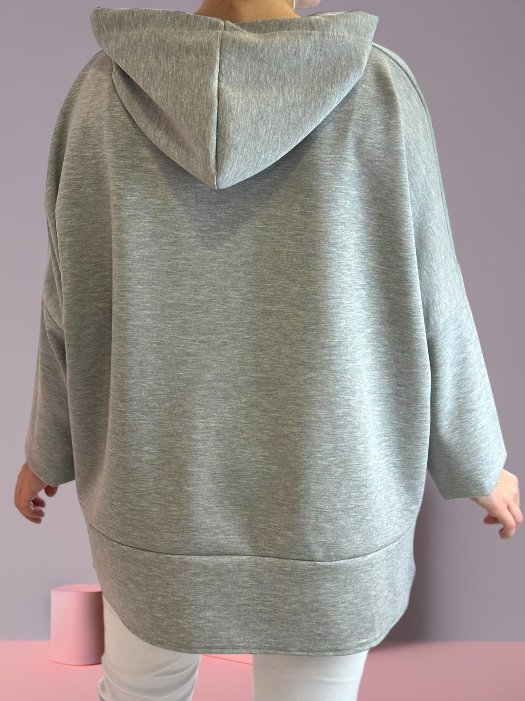 Το φούτερ με leopard πινελιά που ξεχωρίζει