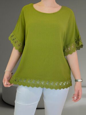 Μπλούζα με ρομαντική κομψότητα