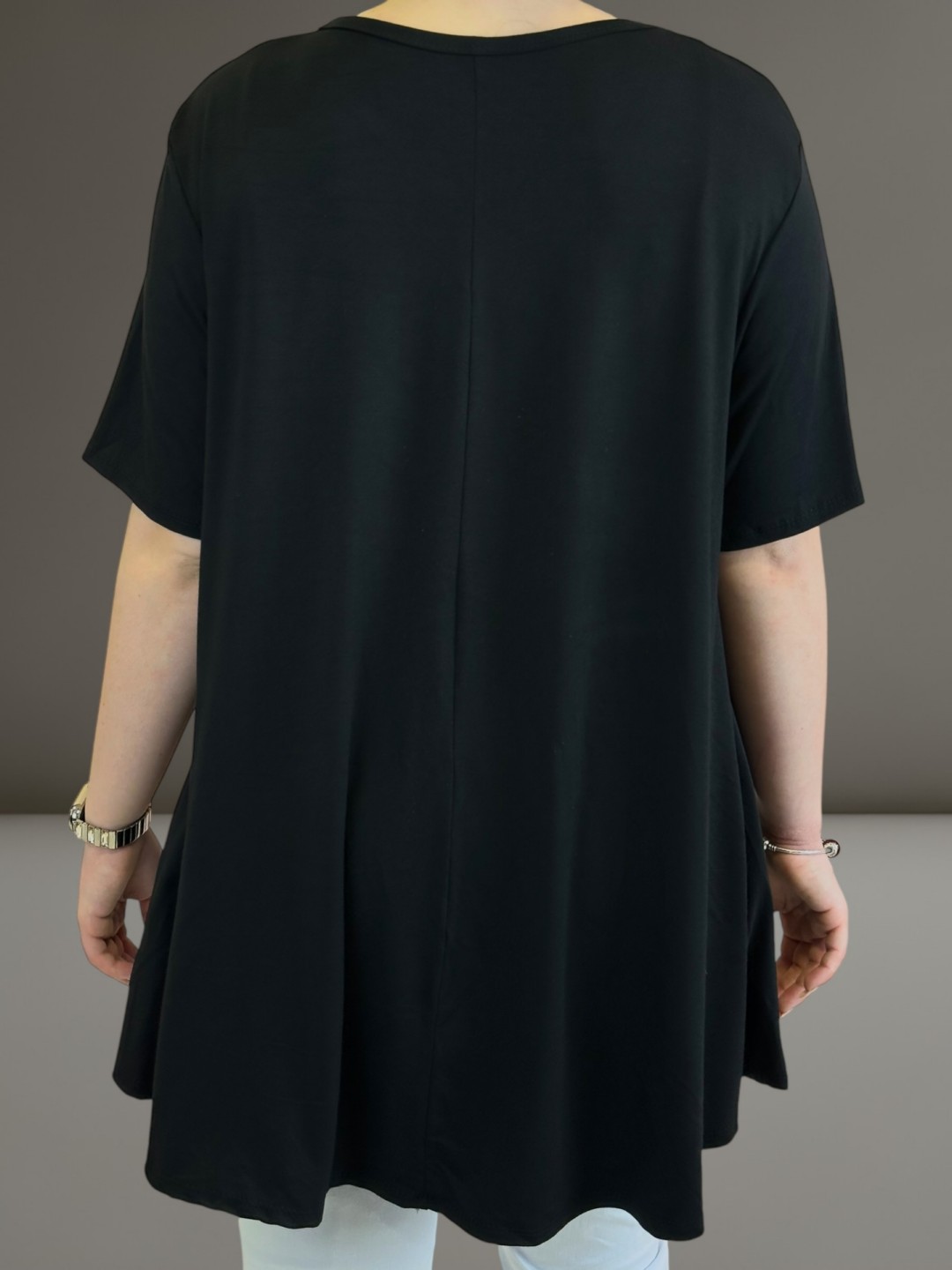 Κομψή μπλούζα με λουλουδάτη στάμπα