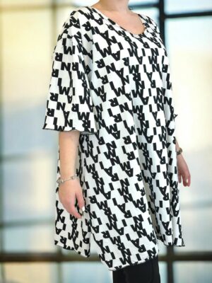 Άνετο μπλουζοφόρεμα με V και σκισίματα