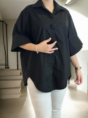 Chic πουκάμισο με κόσμημα κουμπιά