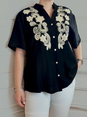 Elegant κεντητό πουκάμισο