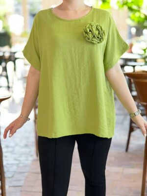 Ρομαντική μπλούζα με τριαντάφυλλο