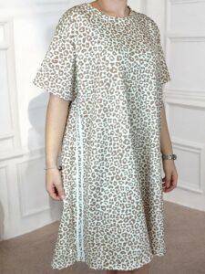 Το λεοπάρ φόρεμα που ξεχωρίζει με ρίγα