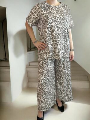 Εντυπωσιακό σετ λεοπάρ