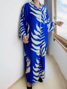 Αέρινο φόρεμα καφτάνι με λουλουδάτο σχέδιο