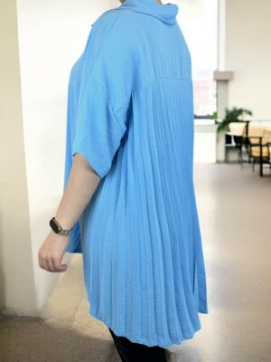 Fashion πουκάμισο με δυναμική πλισέ πλάτη