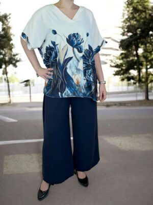 Elegant σετάκι με floral μοτίβο και V λαιμόκοψη