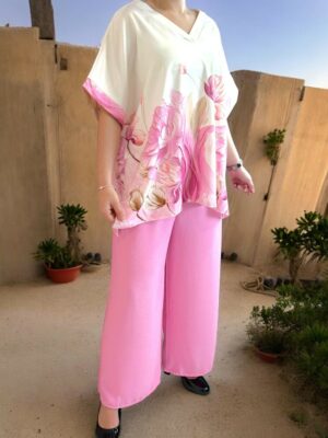 Elegant σετάκι με floral μοτίβο και V λαιμόκοψη