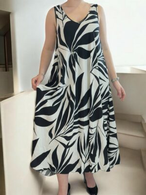 Elegant αμάνικο φόρεμα με μοναδικό μοτίβο