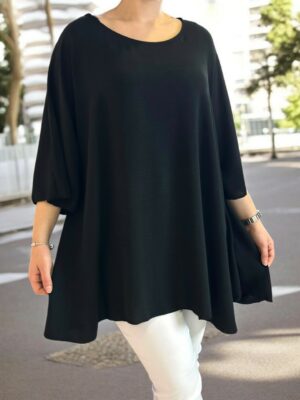 Γυναικεία μπλούζα με ελαφρώς καμπάνα μανίκια