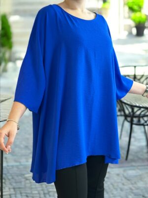 Γυναικεία μπλούζα με ελαφρώς καμπάνα μανίκια