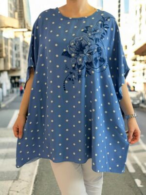 Must-have polka dot μπλούζα με floral detail