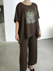 Το σετ με το gold rose που ξεχωρίζει