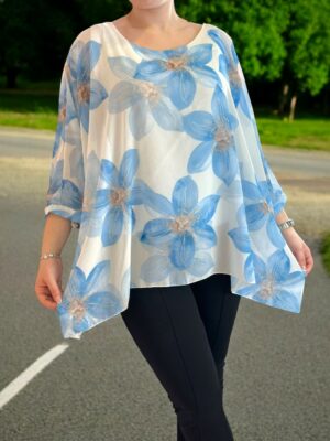 Αέρινη μπλούζα μουσελίνα με λουλουδάτο σχέδιο