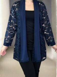 Γυναικεία ζακέτα με δαντέλα