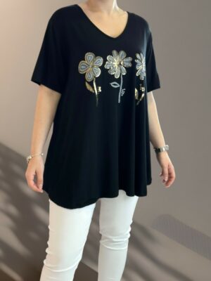 Fashion μπλούζα με V και τρισδιάστατα λουλούδια