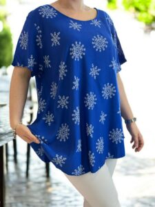 Κομψή μπλούζα Α γραμμής με σχέδιο