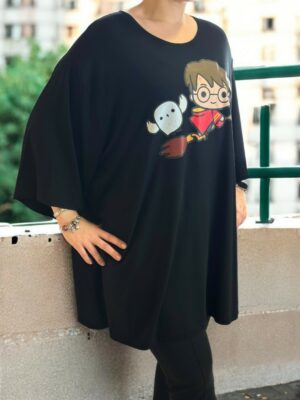 Chic black μπλουζοφόρεμα με boy print