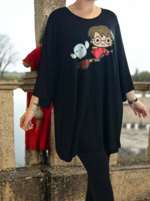 Chic black μπλουζοφόρεμα με boy print