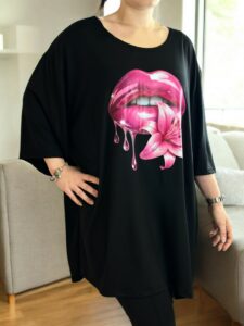 Chic μπλουζοφόρεμα με pink lips print