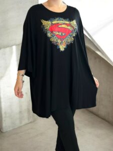 Statement μπλουζοφόρεμα με δυναμικό χαρακτήρα