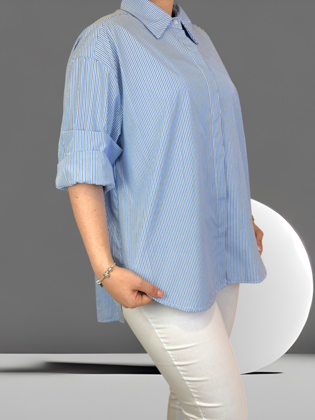 Το ριγέ πουκάμισο που δεν φεύγει ποτέ από τη μόδα