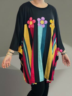 Η plus size μπλούζα με τα σχέδια που ξεχωρίζει