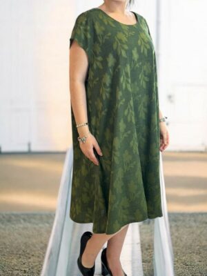 Φόρεμα με ανάγλυφη υφή και άνετη εφαρμογή