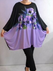 Η plus size μπλούζα με τα σχέδια που ξεχωρίζει