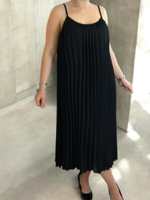 Elegant πλισέ φόρεμα με φίνες τιράντες
