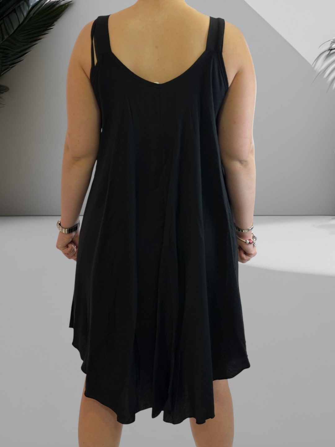 Fashion φόρεμα με λουλουδάτα μανίκια